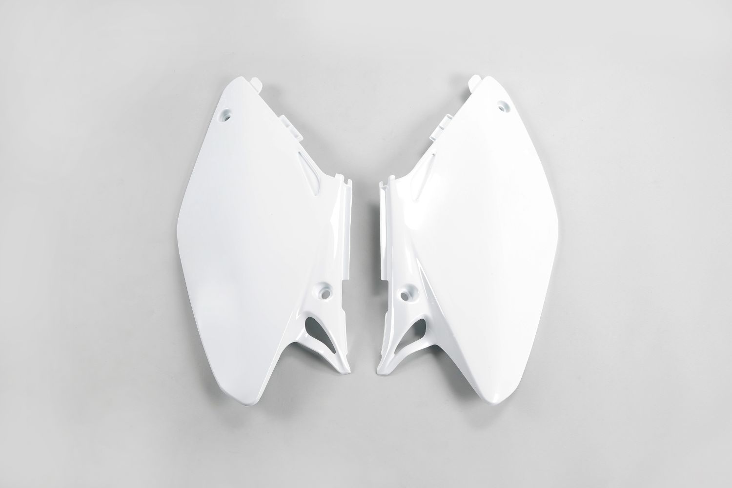 Side number plates Honda CR 250 (05-07) white* HO03658-041