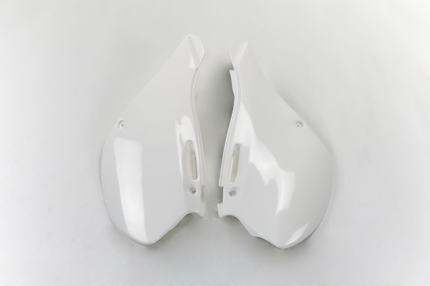 Side number plates Kawasaki KX 250 (99-02) white* KA03721-047